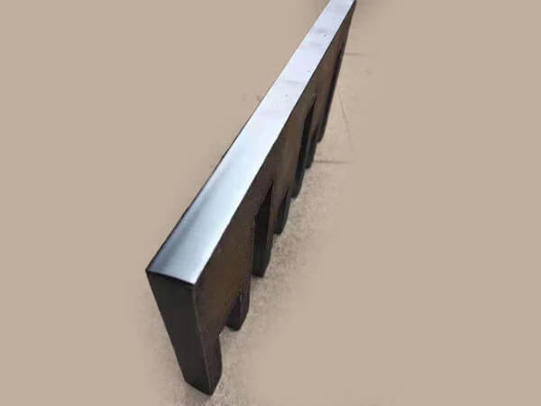 เครื่องตัด CNC ของ SNC ที่ประหยัด