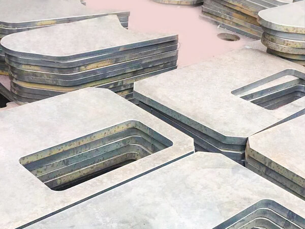 เครื่องตัด CNC ของ SNC ที่ประหยัด