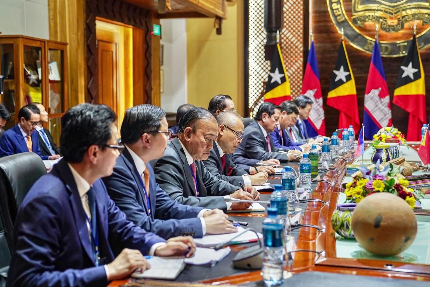 C01C63B472AA43DDDBCF894F77C3422AC