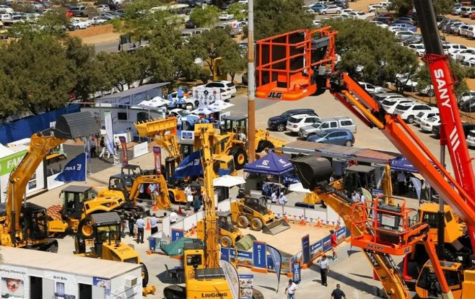 South African Construction Machinery, Mining Machinery, and Power Equipment Exhibition - African Mining.png