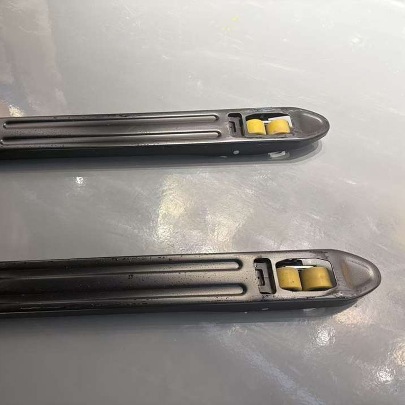 ปรับแต่งรถบรรทุกพาเลทไฟฟ้าลิเธียม 1.5 ตัน 2 ตัน, แจ็คพาเลทไฟฟ้า 3300 ปอนด์ 4400 ปอนด์สำหรับอุตสาหกรรมโลจิสติกส์คลังสินค้า