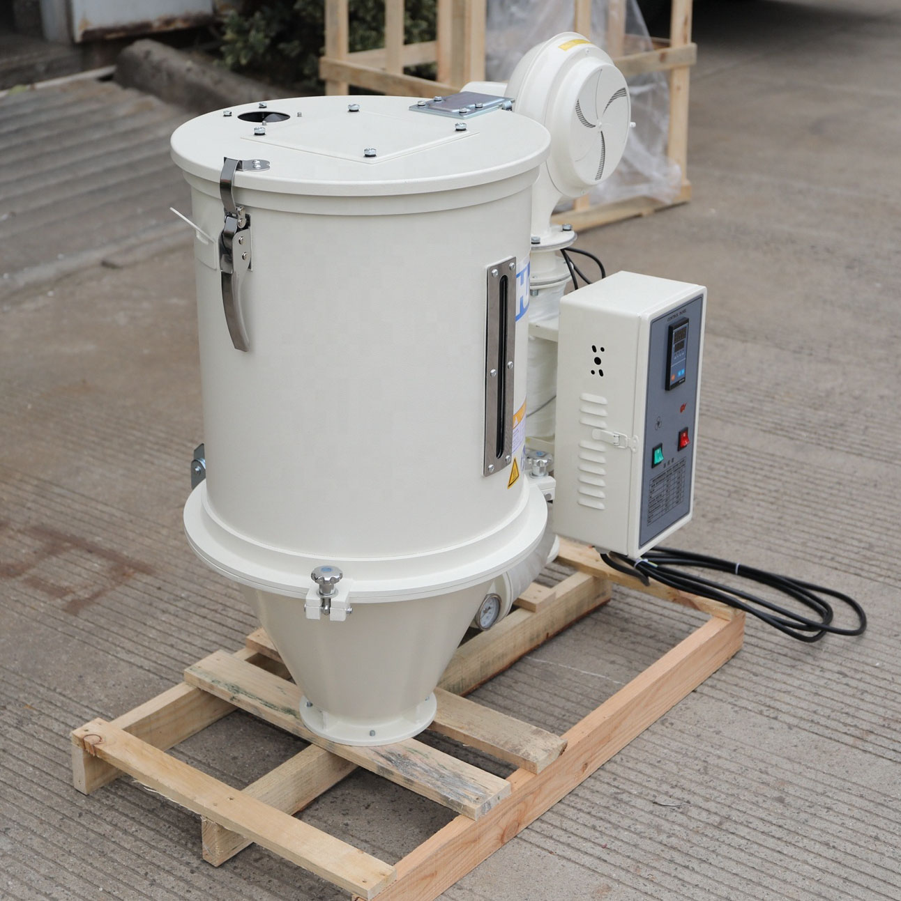 เครื่องอบแห้งแบบพลาสติกขนาด 100 กก. เครื่องอบแห้งด้วยลมร้อนสำหรับเม็ดพลาสติก