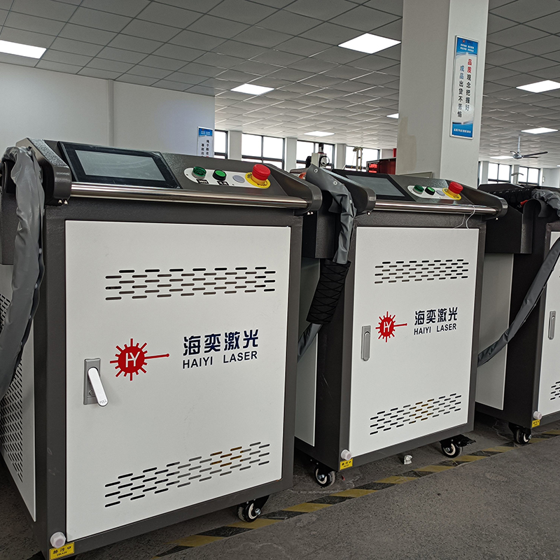 ใช้งานง่ายเครื่องทำความสะอาดเลเซอร์ 3000W 2000W