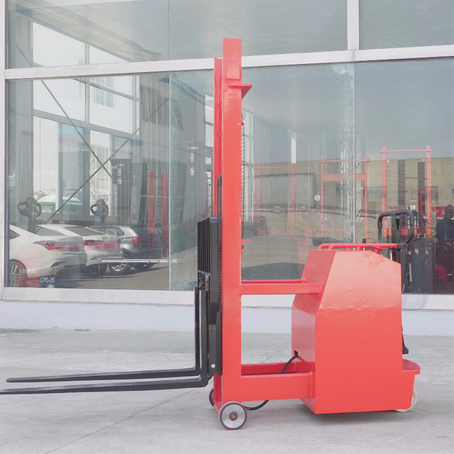 ปรับแต่งได้ 500 กิโลกรัม 2.5 เมตรกึ่งไฟฟ้าเคาน์เตอร์สมดุลเข้าถึงรถยกสำหรับโลจิสติกส์โรงงานก่อสร้าง