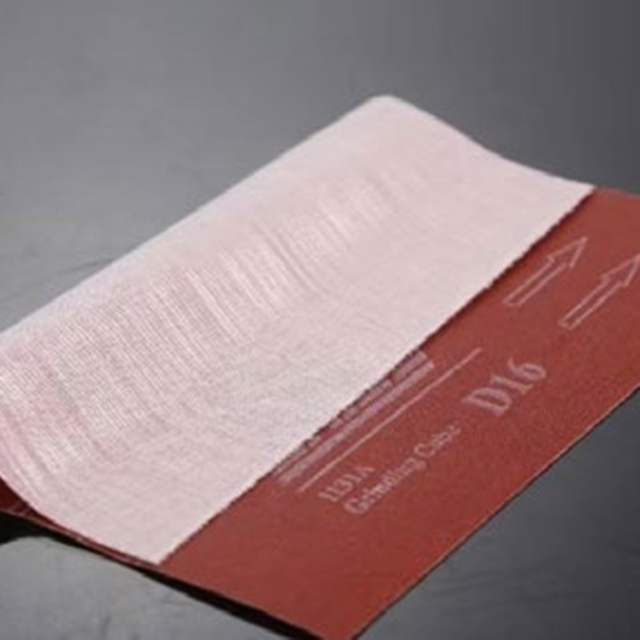 เข็มขัดขัดปิรามิด Ricco